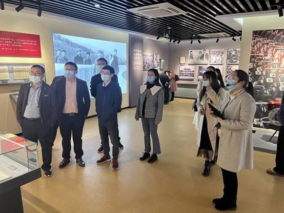 image001.jpg image001.jpg