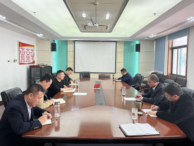 榮扎厚赴安徽上鐵地方鐵路公司.jpg 榮扎厚赴安徽上鐵地方鐵路公司.jpg